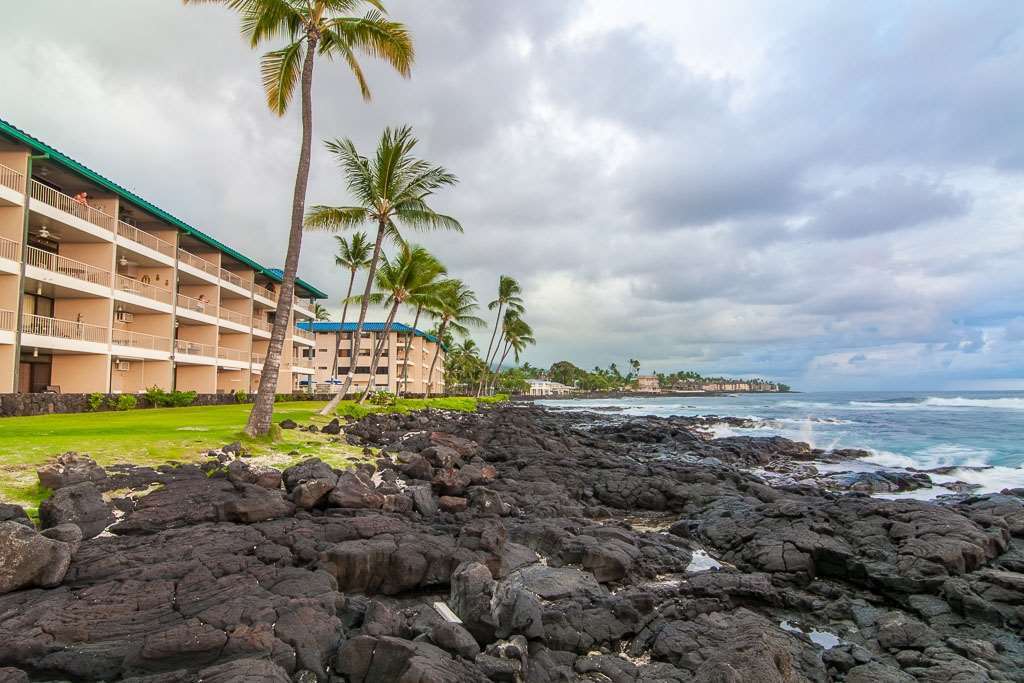 Отель Kona Reef Каилуа-Кона Экстерьер фото